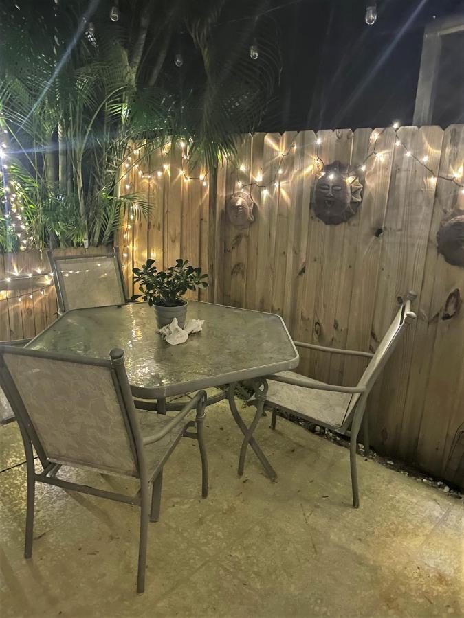 Coastal Townhome In Jupiter 1 Mile To Beach! Esterno foto