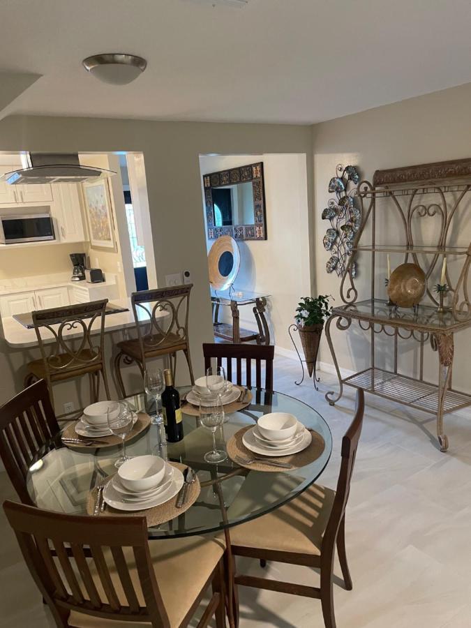 Coastal Townhome In Jupiter 1 Mile To Beach! Esterno foto