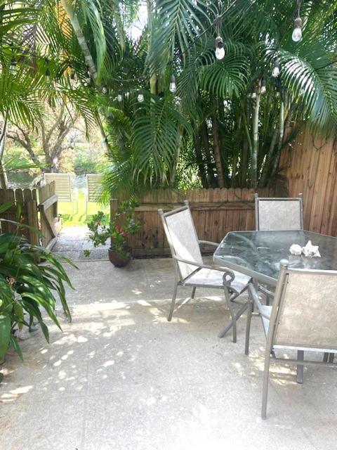 Coastal Townhome In Jupiter 1 Mile To Beach! Esterno foto